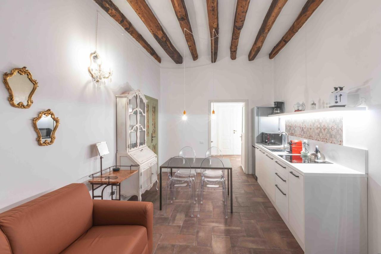 Calderai 82 Suites 1 E 2 Palermo Dış mekan fotoğraf